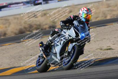 media/Dec-18-2022-SoCal Trackdays (Sun) [[8099a50955]]/Turn 4 (1pm)/